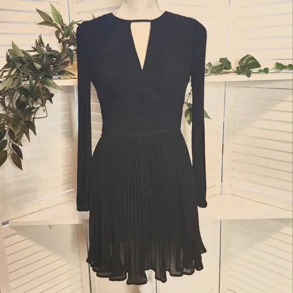 MICHAEL KORS NEW BLACK  PLEATED MINI DRESS PS 1267